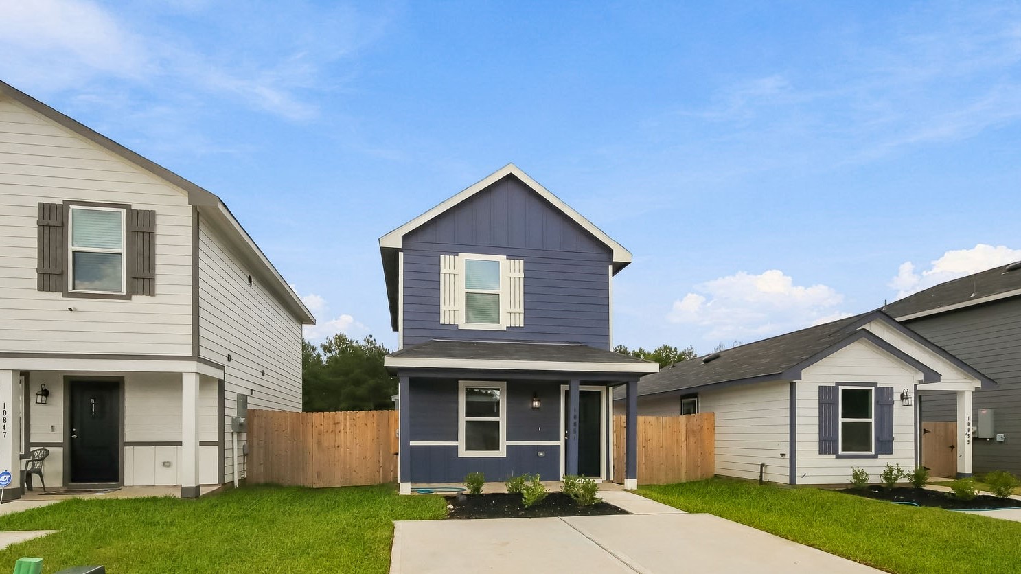 10851 N Baron Village Drive exterior