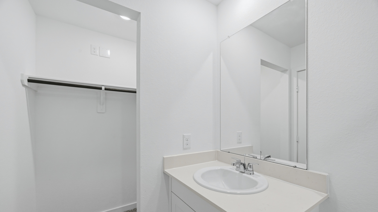 primary bathroom with single sink