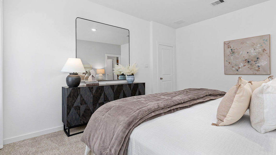 spacious primary bedroom