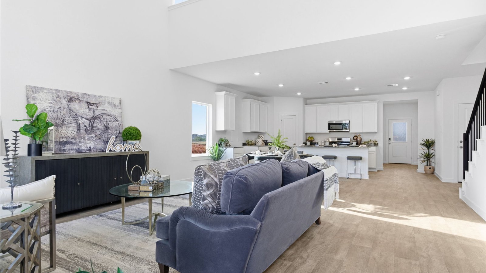 combined living, dining and kitchen area