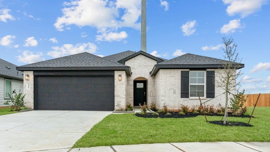 3511 Ashe Landing Drive exterior