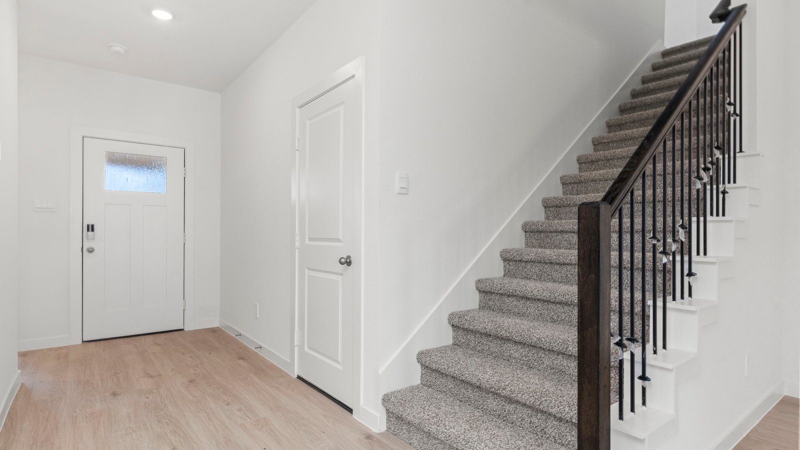*Images and 3D tour are for illustration only and options may vary from home as built.