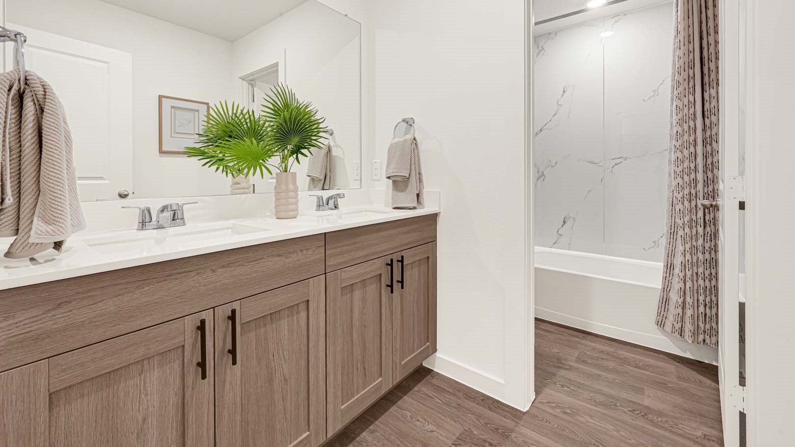 *Images and 3D tour are for illustration only and options may vary from home as built.