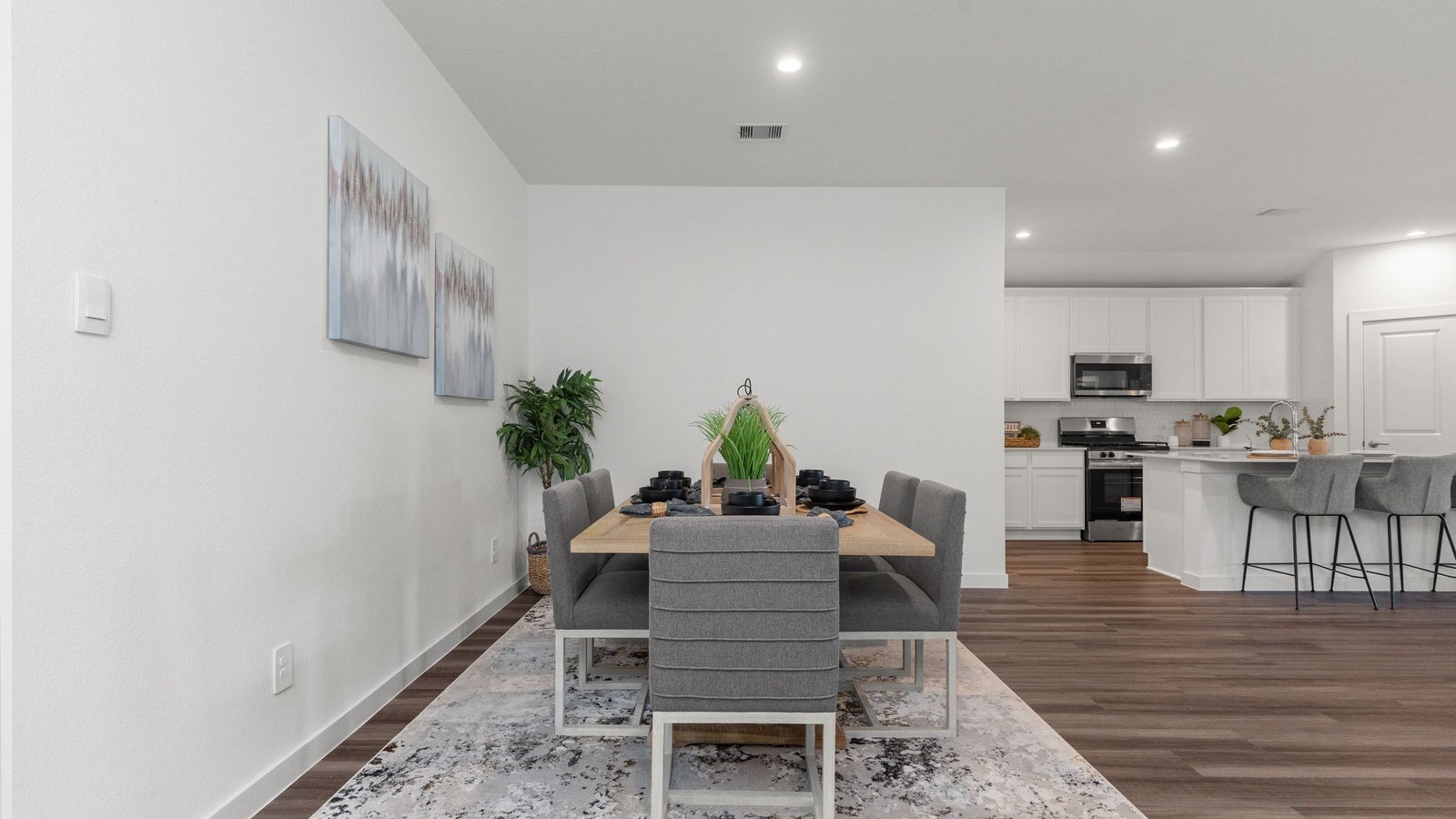 *Images and 3D tour are for illustration only and options may vary from home as built.
