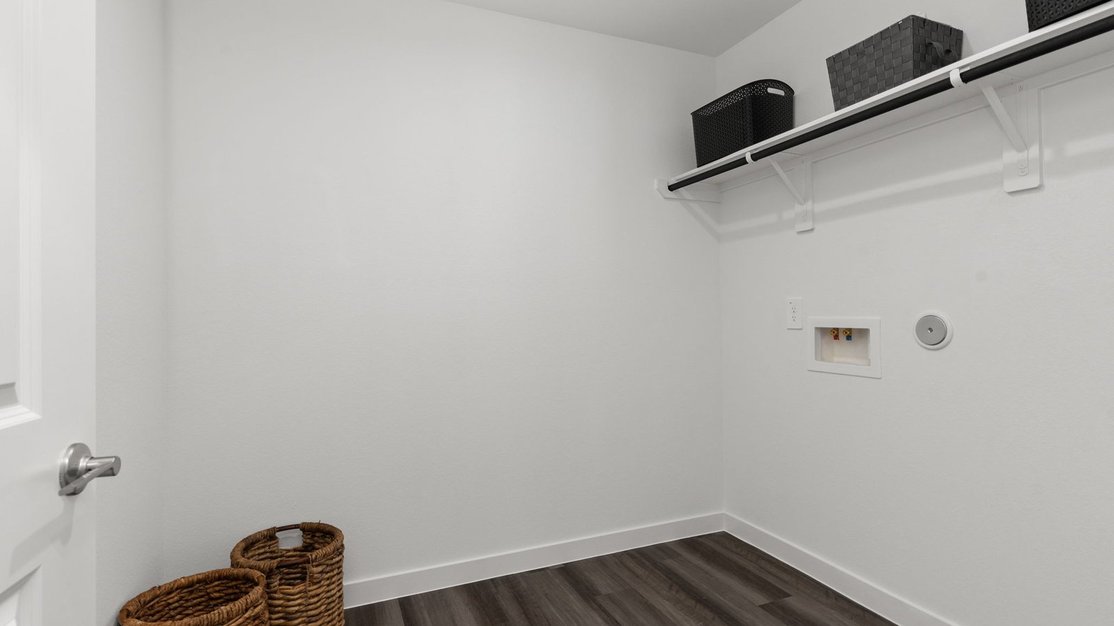 *Images and 3D tour are for illustration only and options may vary from home as built.
