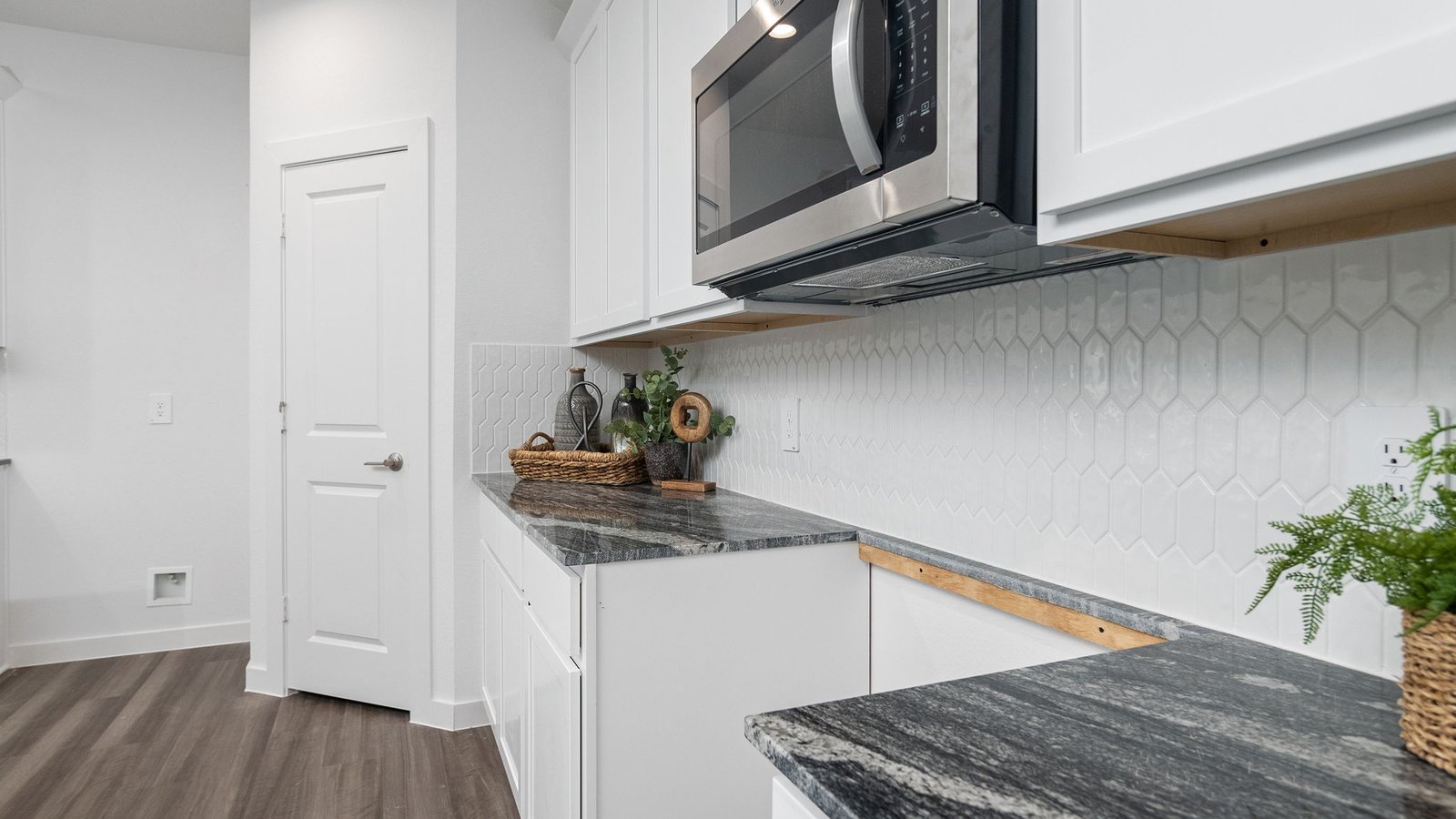 *Images and 3D tour are for illustration only and options may vary from home as built.