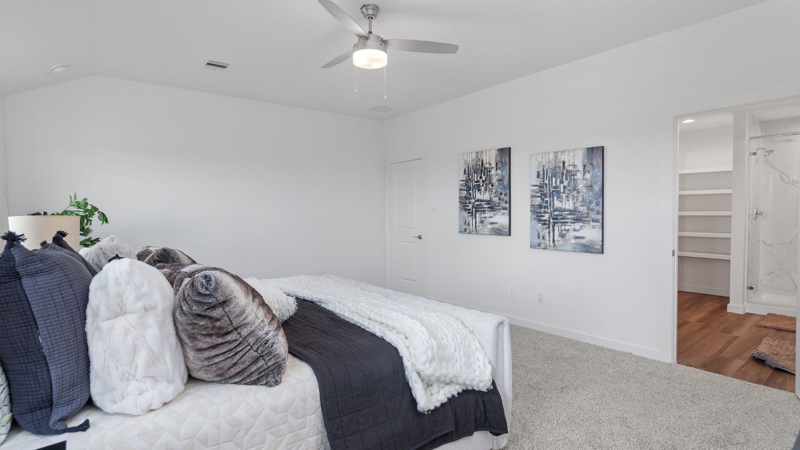*Images and 3D tour are for illustration only and options may vary from home as built.