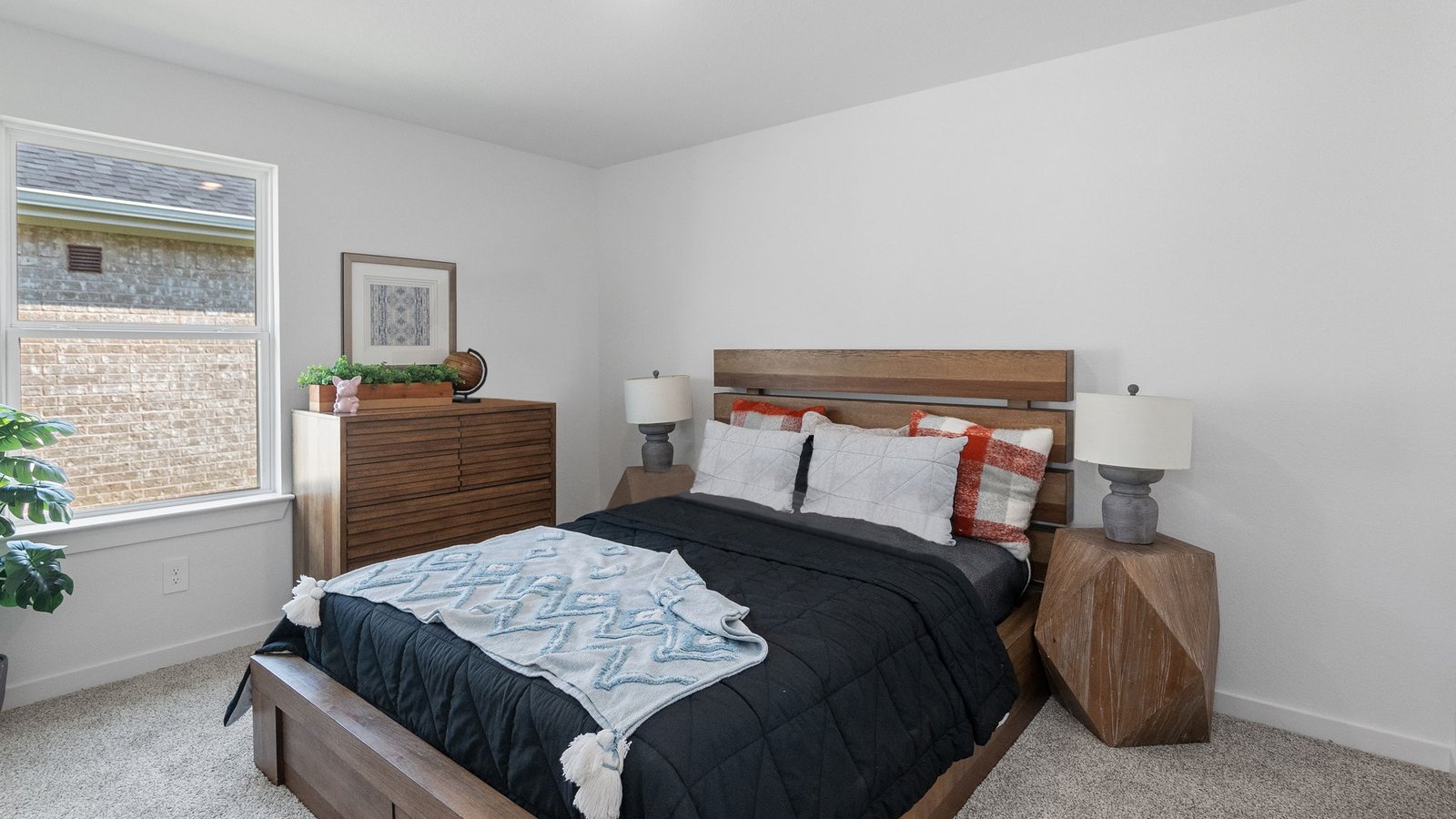 *Images and 3D tour are for illustration only and options may vary from home as built.