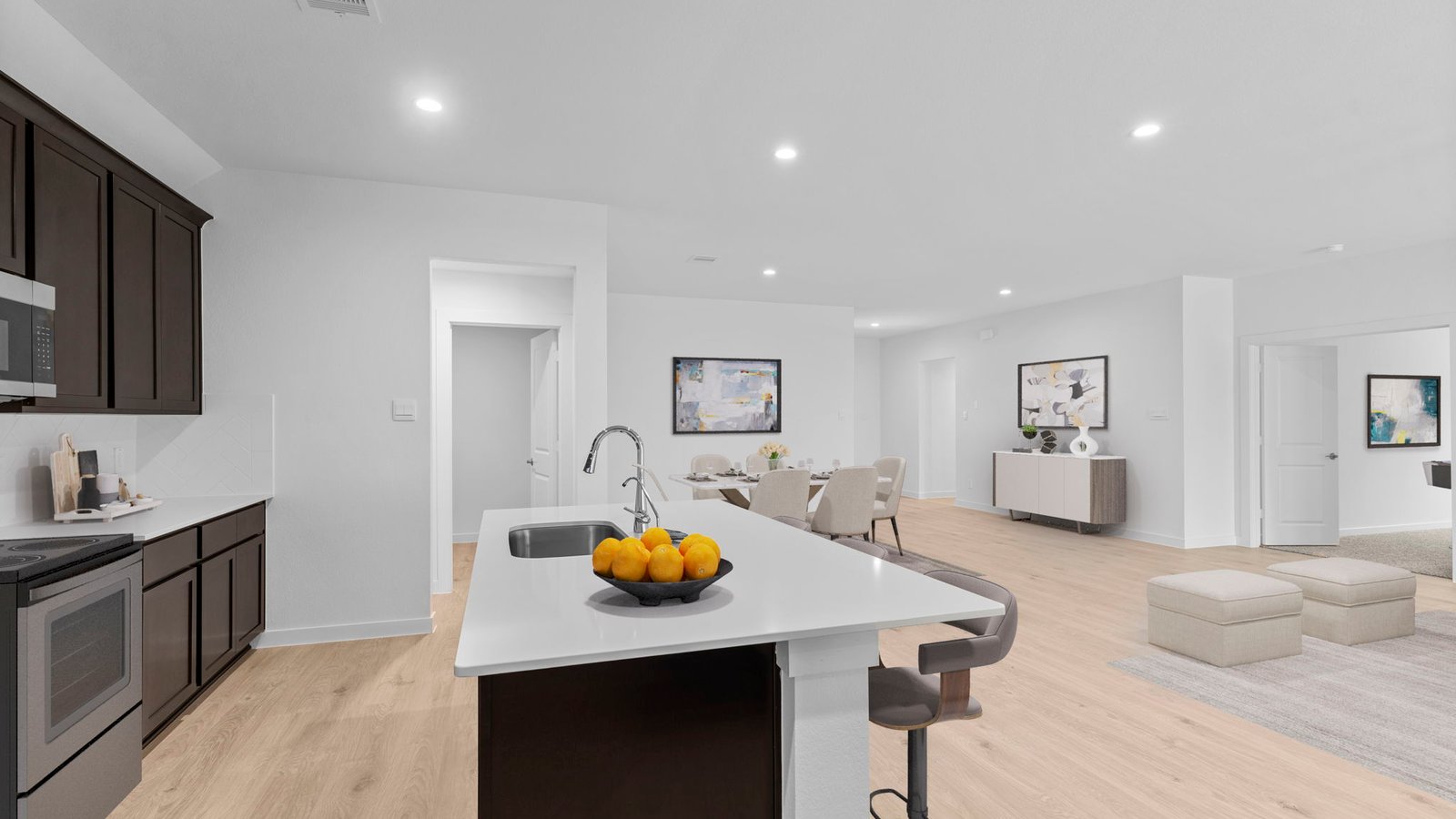*Images and 3D tour are for illustration only and options may vary from home as built.