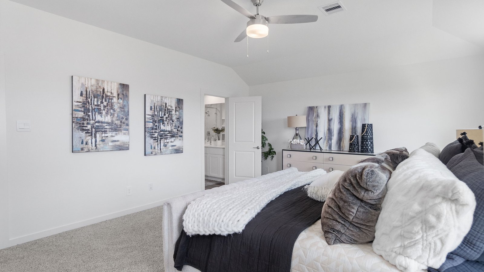 spacious primary bedroom