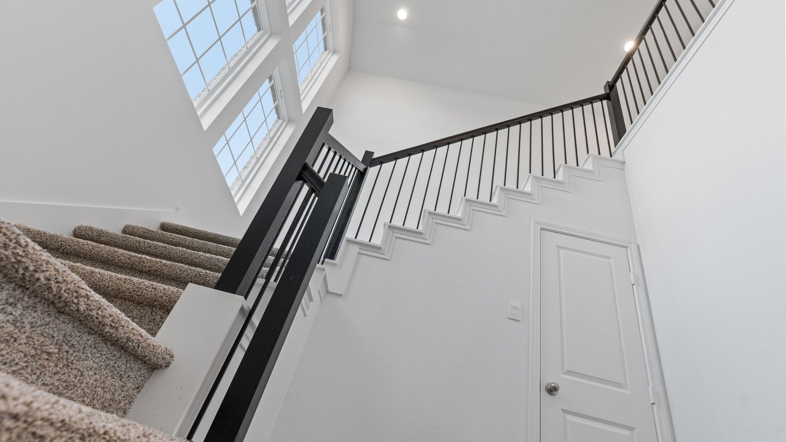 *Images and 3D tour are for illustration only and options may vary from home as built.