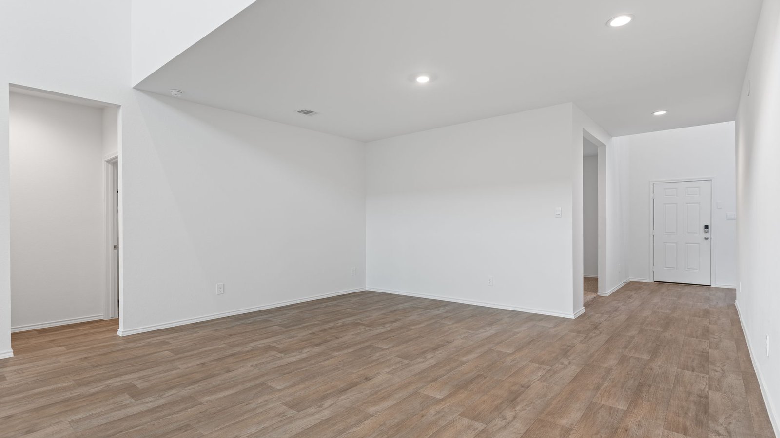 *Images and 3D tour are for illustration only and options may vary from home as built.