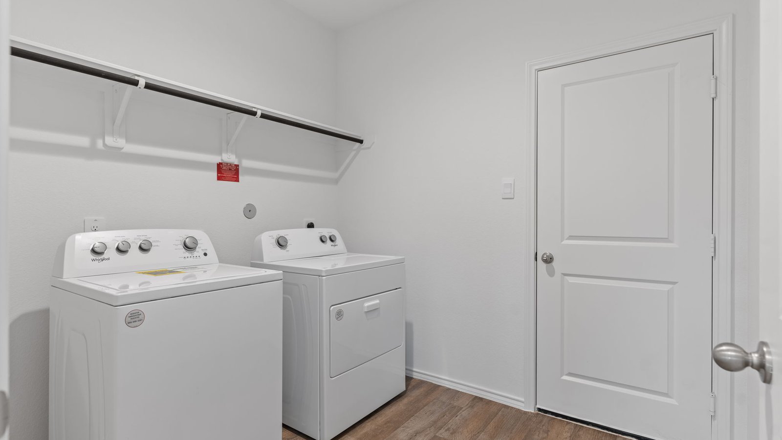 *Images and 3D tour are for illustration only and options may vary from home as built.