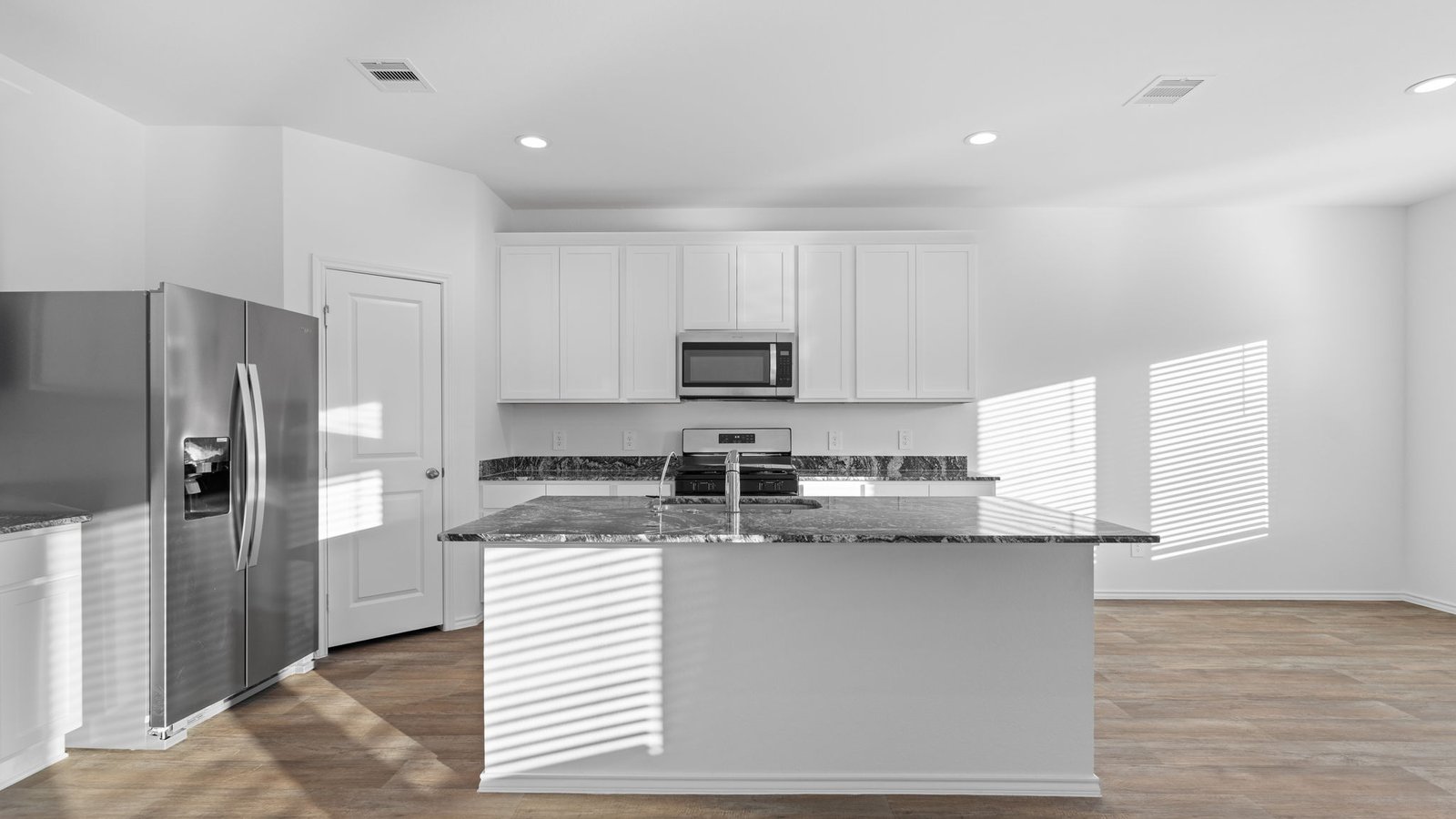 *Images and 3D tour are for illustration only and options may vary from home as built.