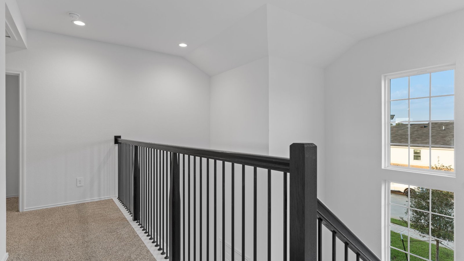 *Images and 3D tour are for illustration only and options may vary from home as built.