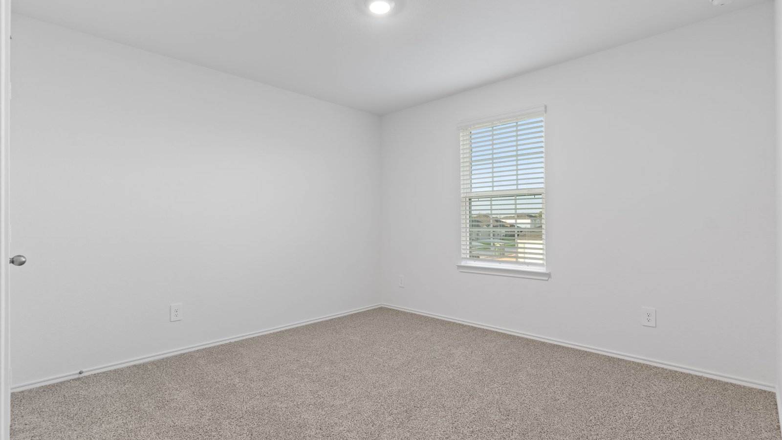 *Images and 3D tour are for illustration only and options may vary from home as built.