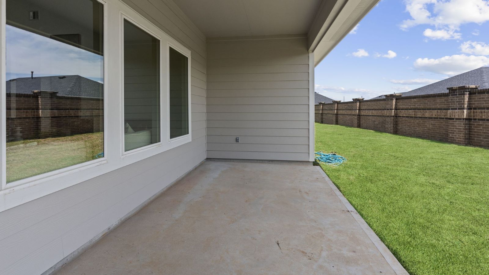 *Images and 3D tour are for illustration only and options may vary from home as built.