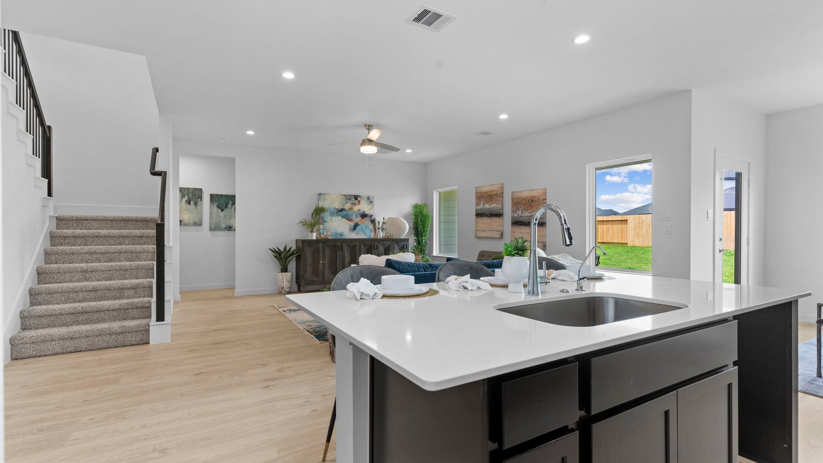 *Images and 3D tour are for illustration only and options may vary from home as built.