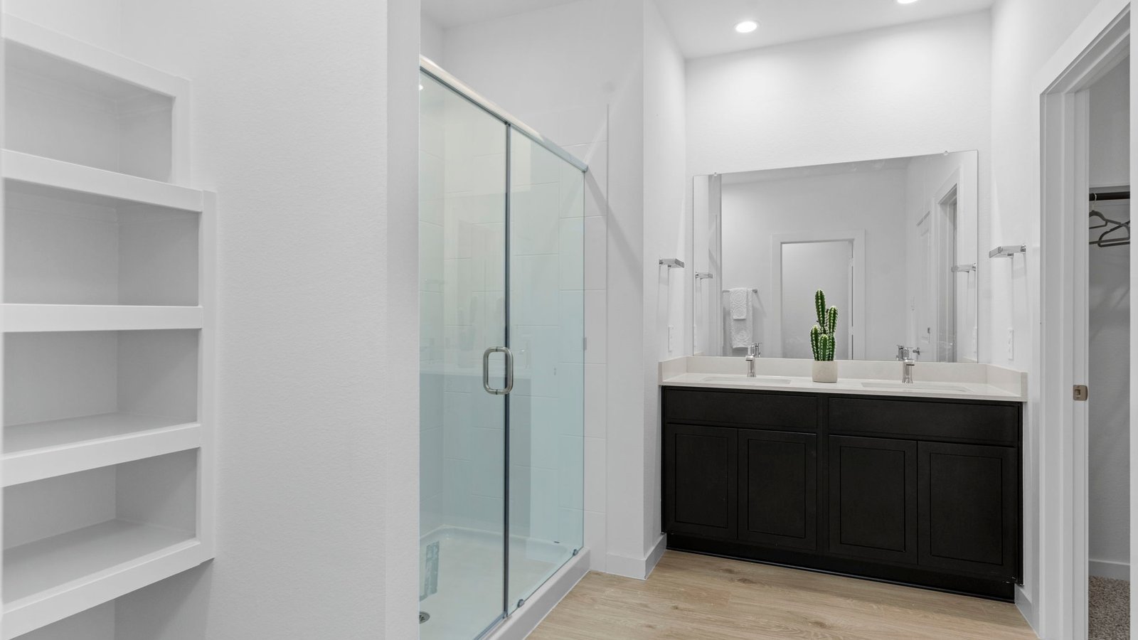 *Images and 3D tour are for illustration only and options may vary from home as built.
