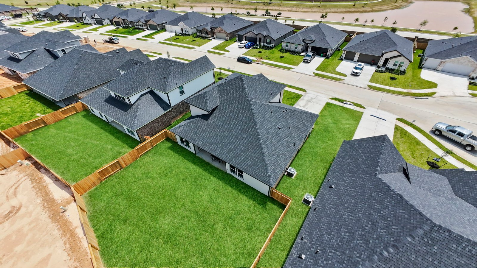 *Images and 3D tour are for illustration only and options may vary from home as built.