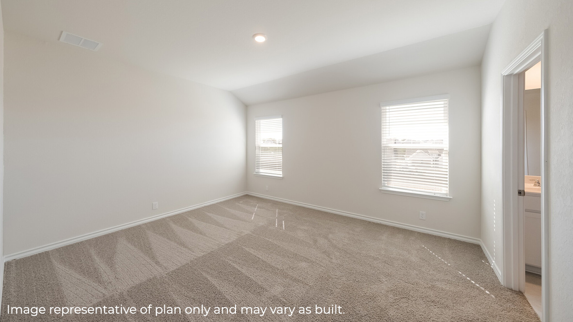 spacious primary bedroom