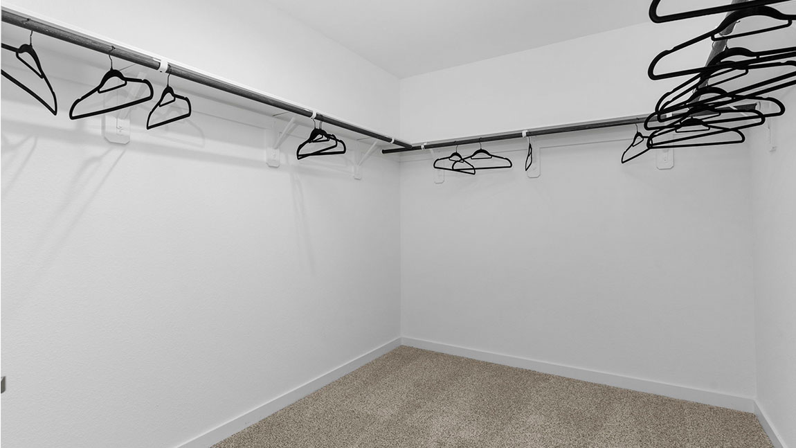 walk in closet