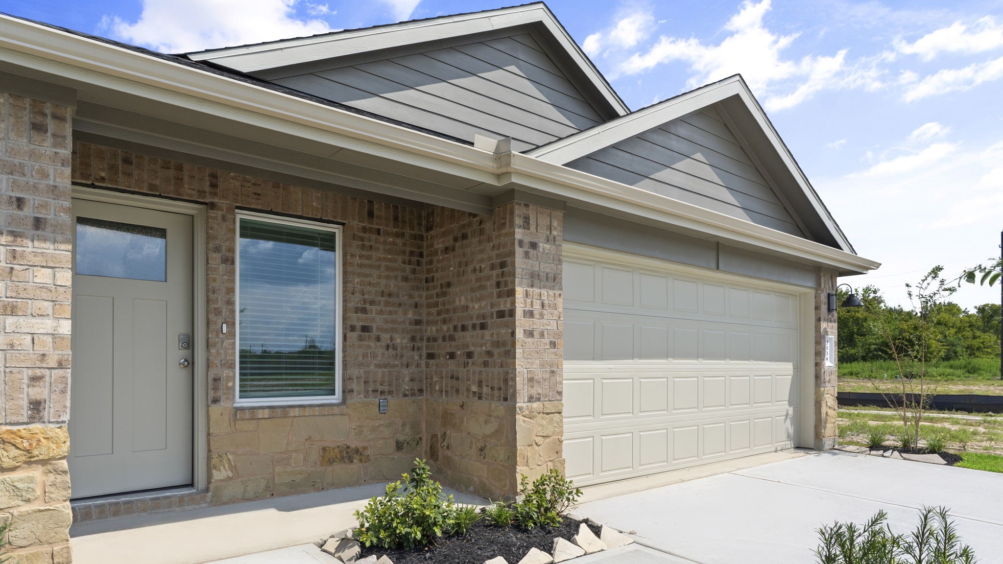 *Images and 3D tour are for illustration only and options may vary from home as built.