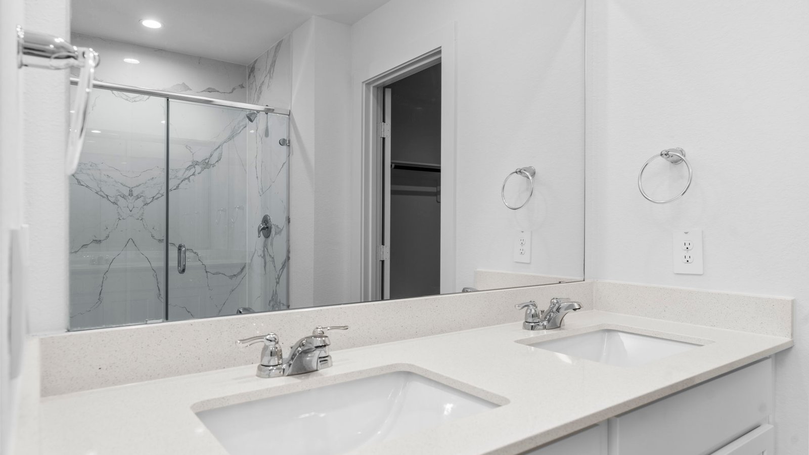 *Images and 3D tour are for illustration only and options may vary from home as built.