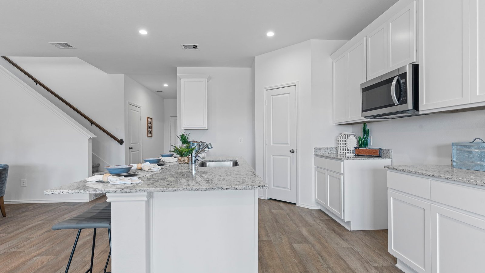 *Images and 3D tour are for illustration only and options may vary from home as built.