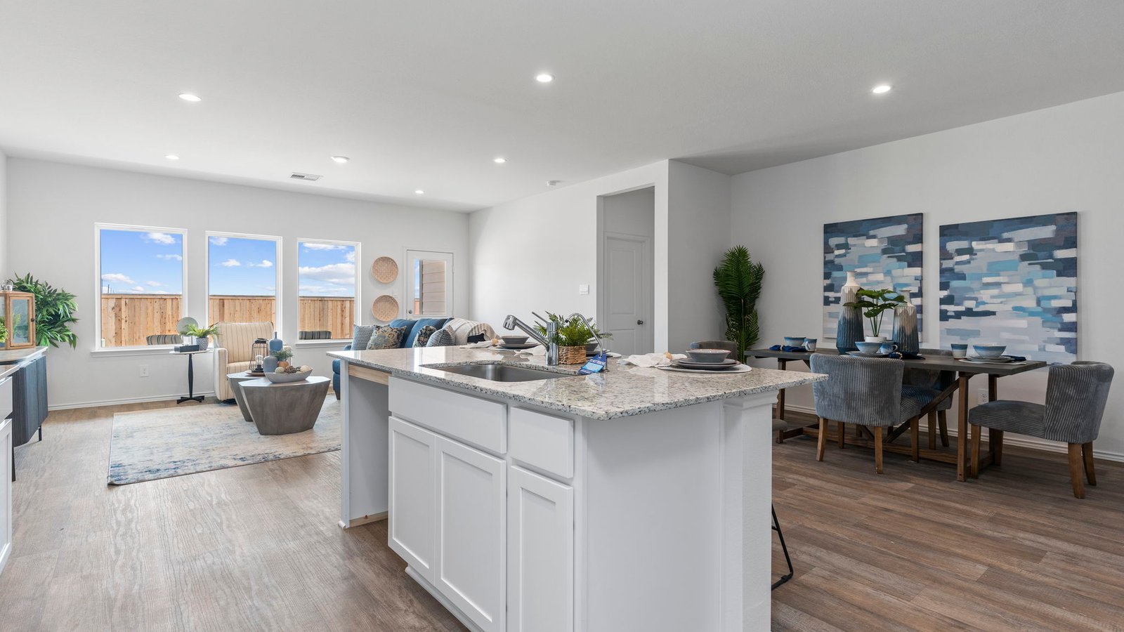 *Images and 3D tour are for illustration only and options may vary from home as built.