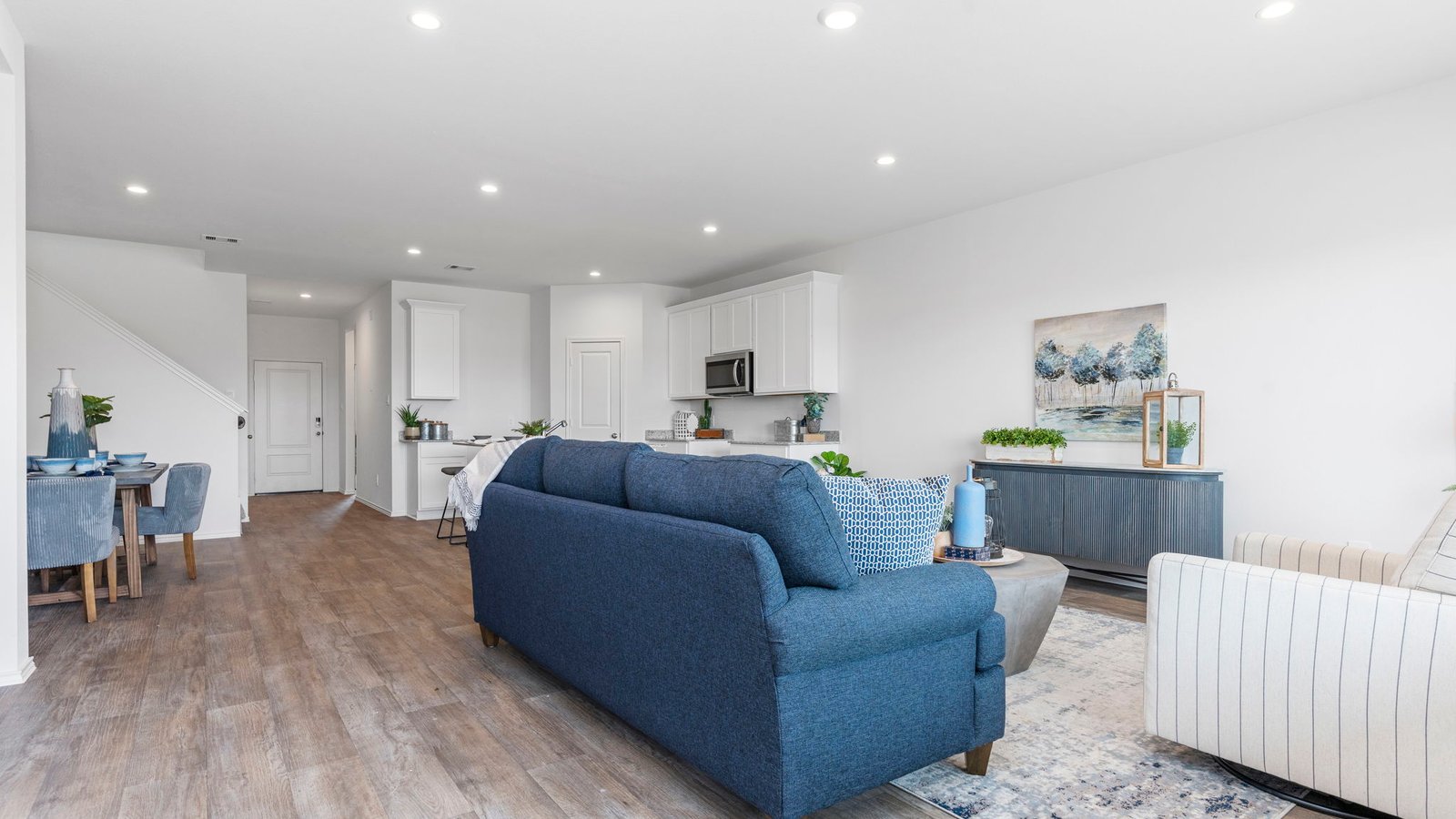 *Images and 3D tour are for illustration only and options may vary from home as built.