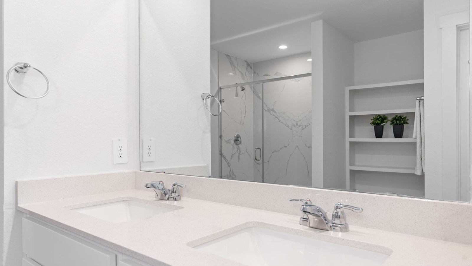 *Images and 3D tour are for illustration only and options may vary from home as built.