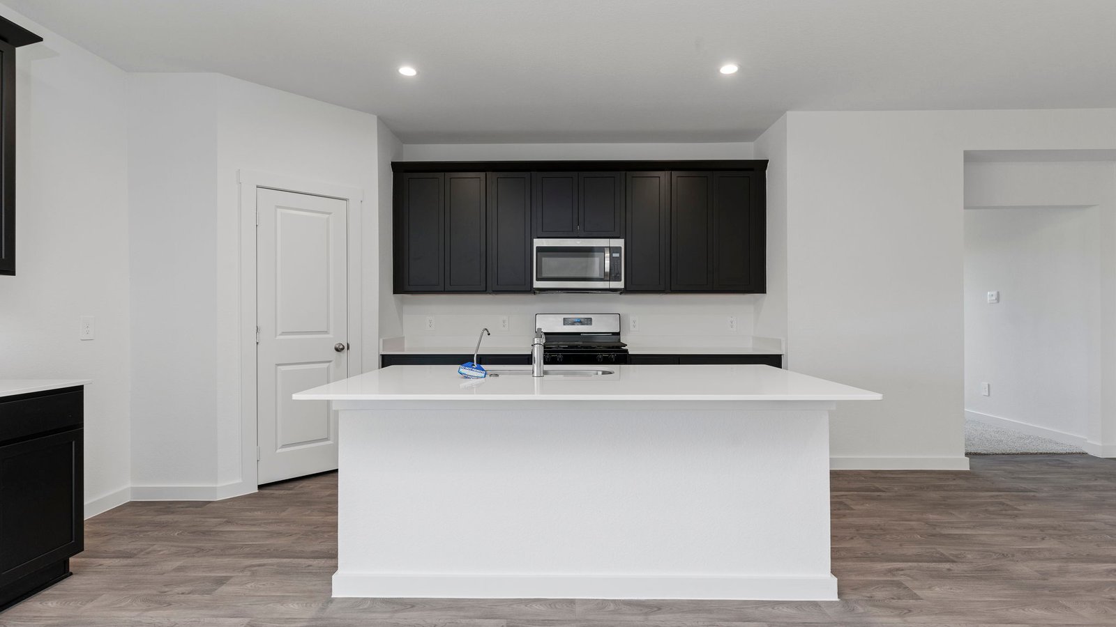 *Images and 3D tour are for illustration only and options may vary from home as built.
