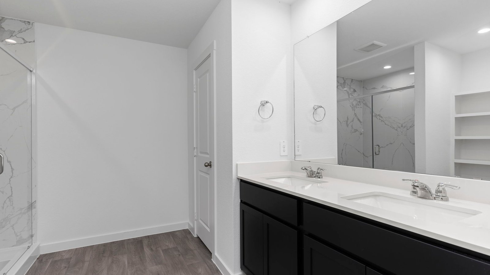 *Images and 3D tour are for illustration only and options may vary from home as built.