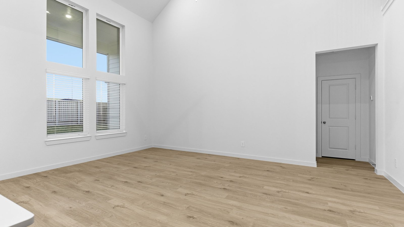 *Images and 3D tour are for illustration only and options may vary from home as built.