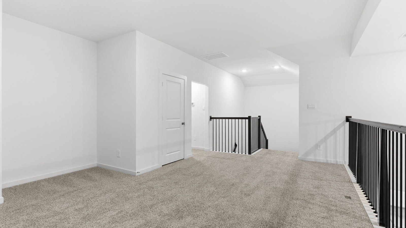 *Images and 3D tour are for illustration only and options may vary from home as built.