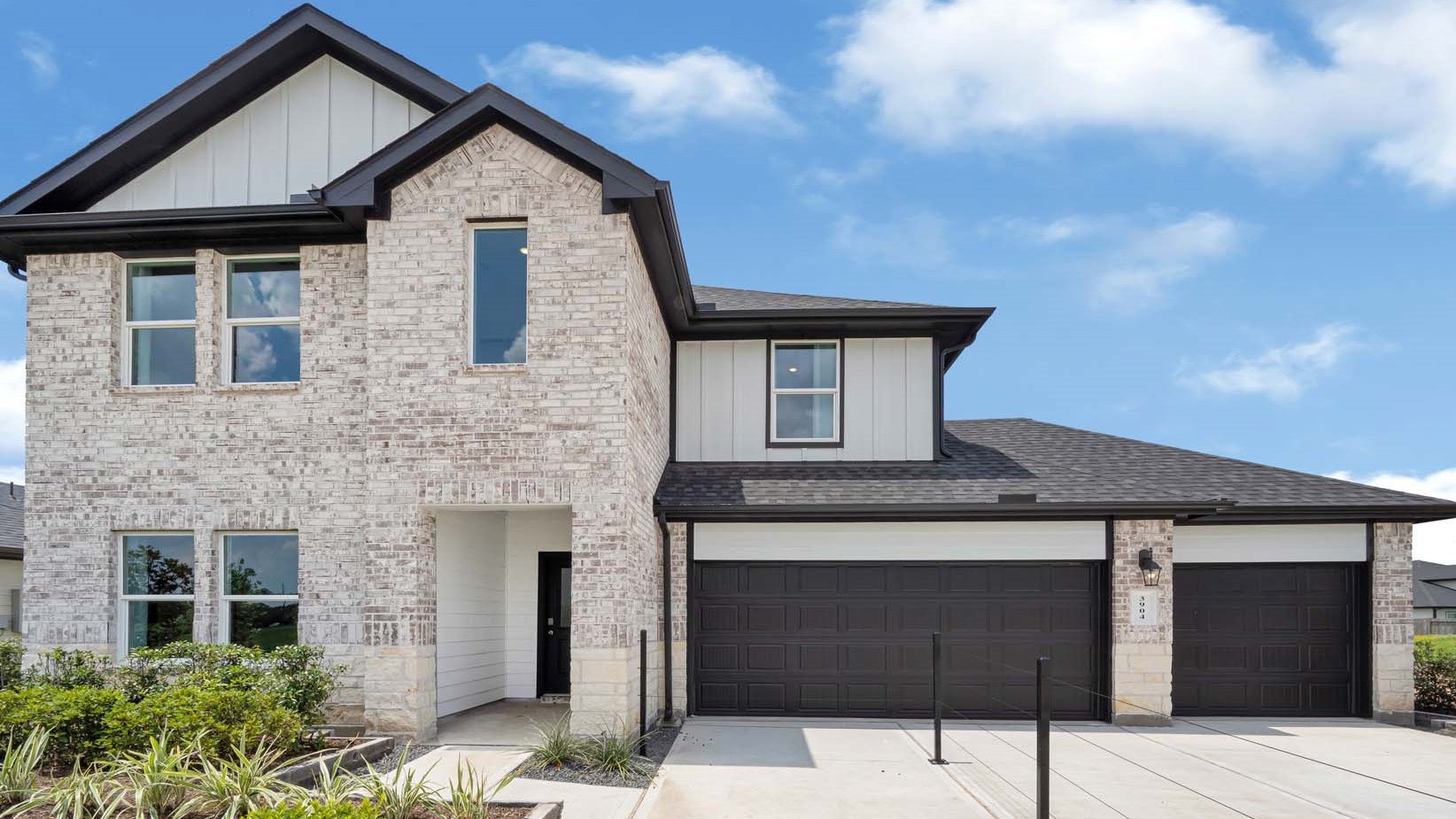 3638 Melbourne Manor exterior