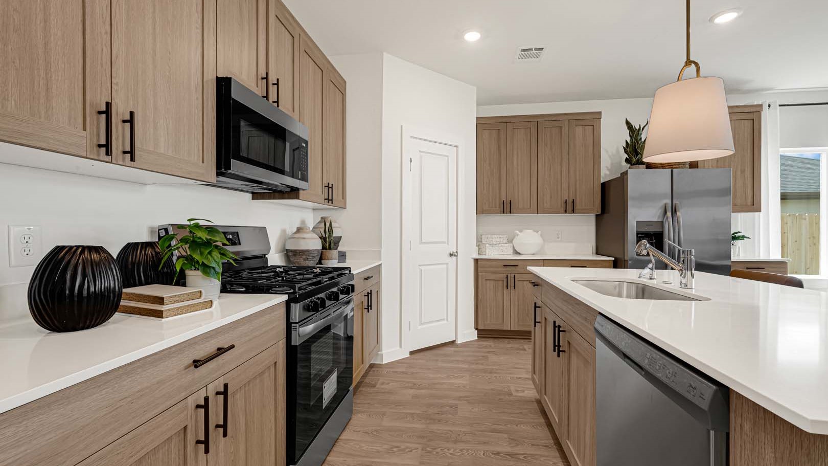*Images and 3D tour are for illustration only and options may vary from home as built.