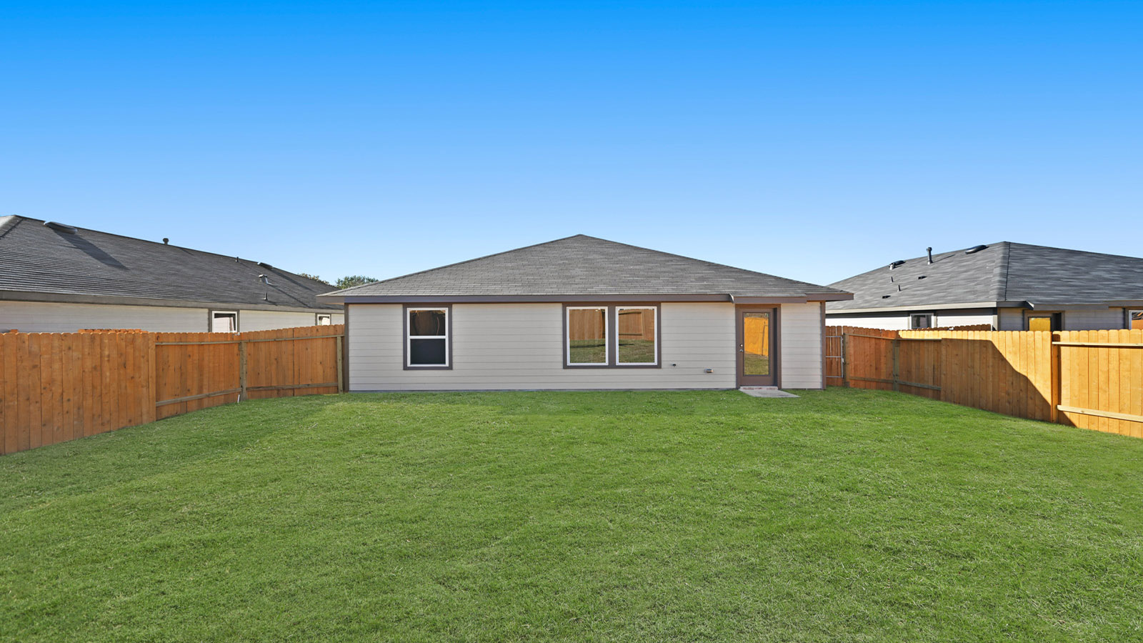 *Images and 3D tour are for illustration only and options may vary from home as built.