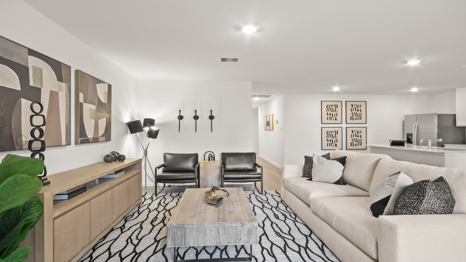 *Images and 3D tour are for illustration only and options may vary from home as built.