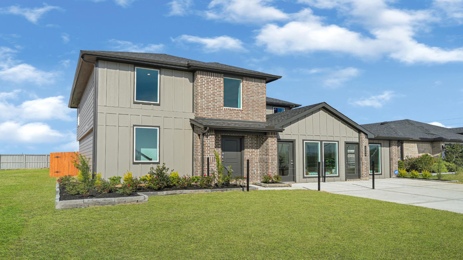 *Images and 3D tour are for illustration only and options may vary from home as built.