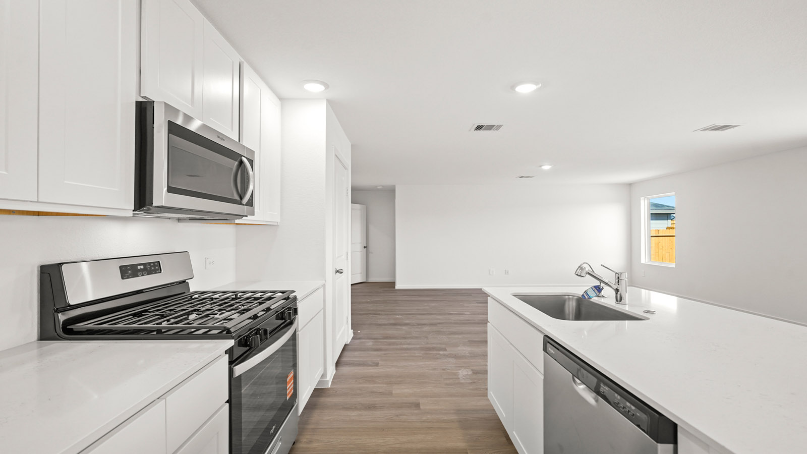 *Images and 3D tour are for illustration only and options may vary from home as built.
