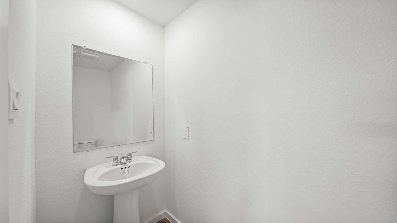 *Images and 3D tour are for illustration only and options may vary from home as built.