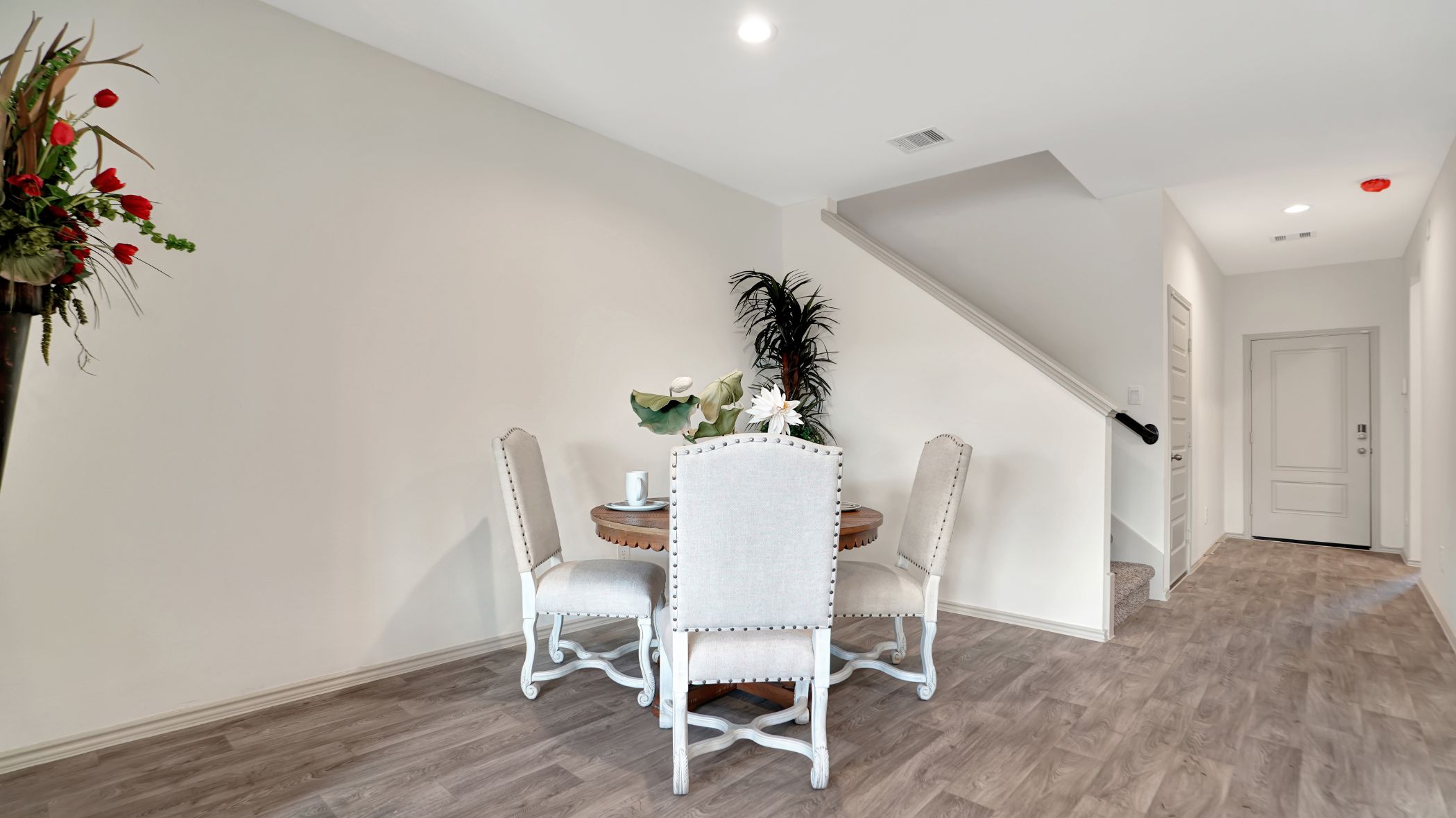 *Images and 3D tour are for illustration only and options may vary from home as built.