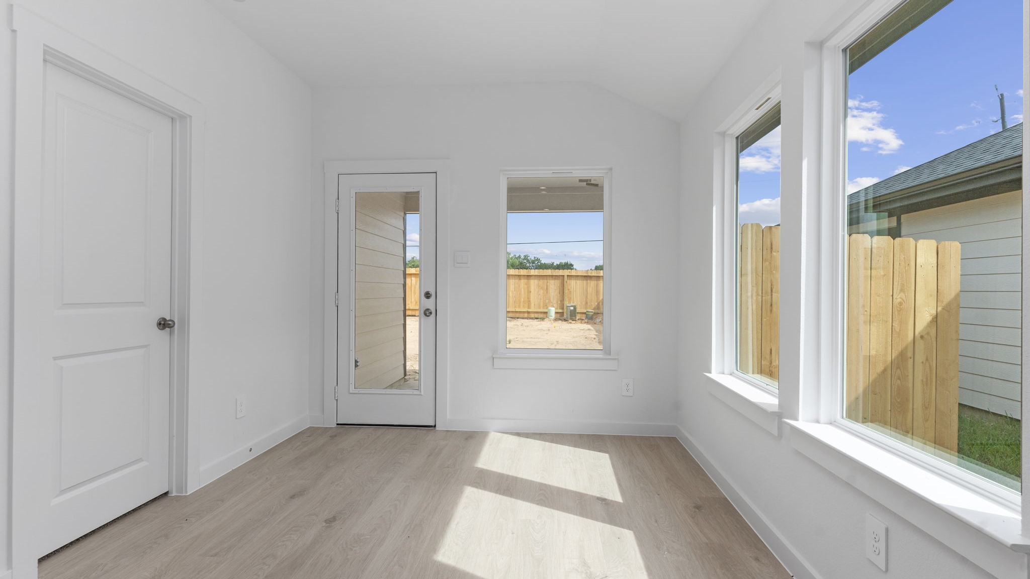 formal dining room and patio access
