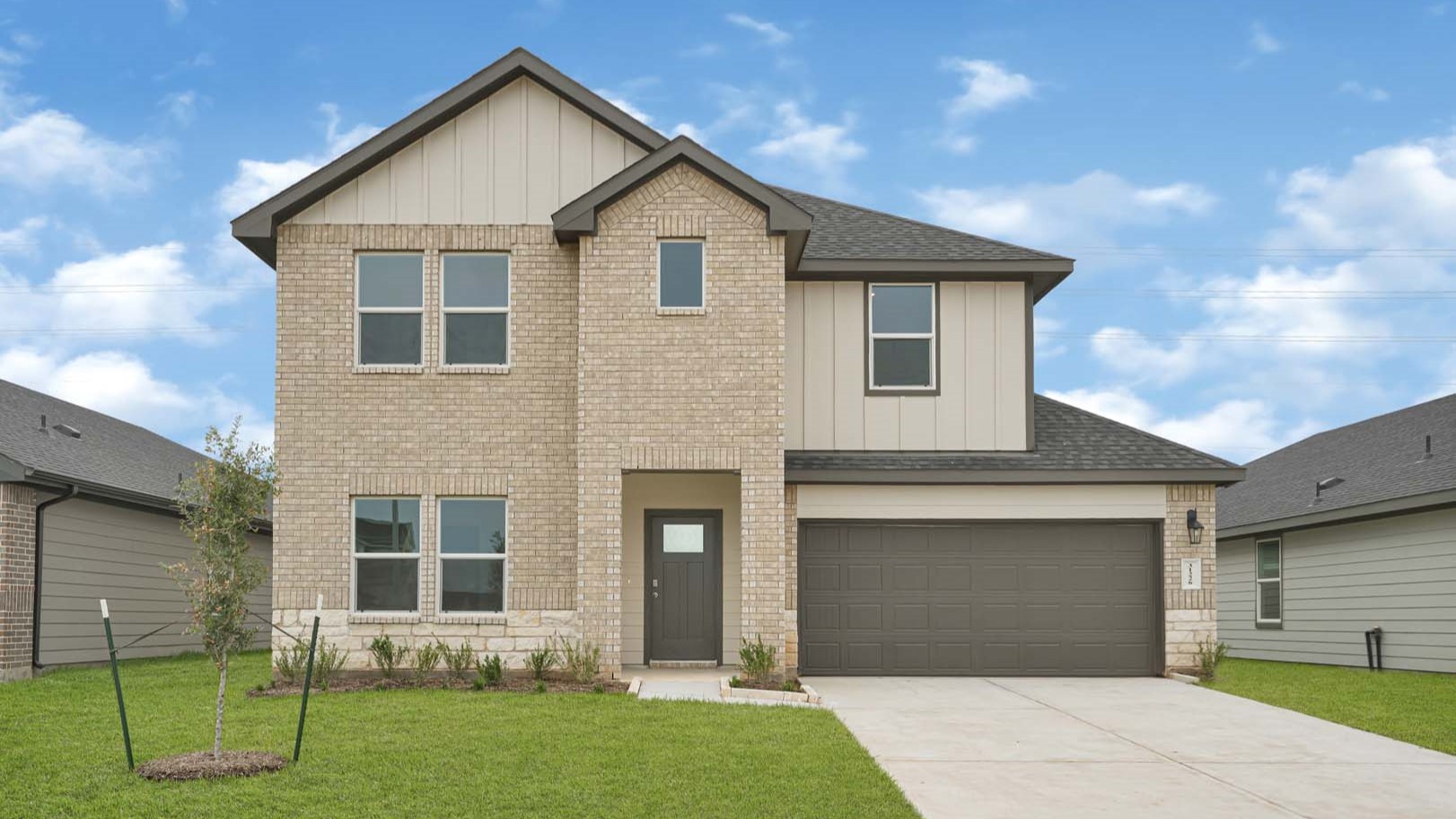 4925 Lemon Grove Drive exterior