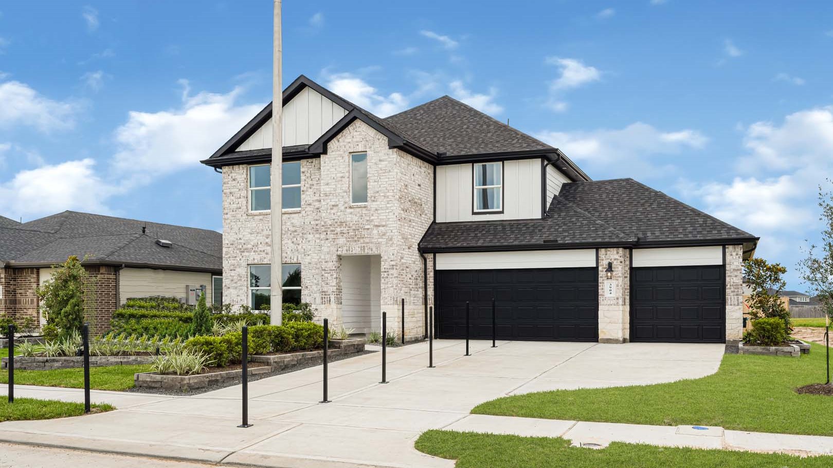 6124 Ambrose Peak Lane exterior