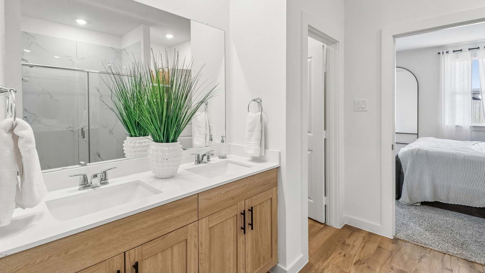 *Images and 3D tour are for illustration only and options may vary from home as built.