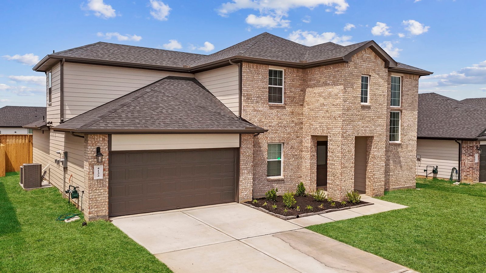 5023 Lemon Grove Drive exterior