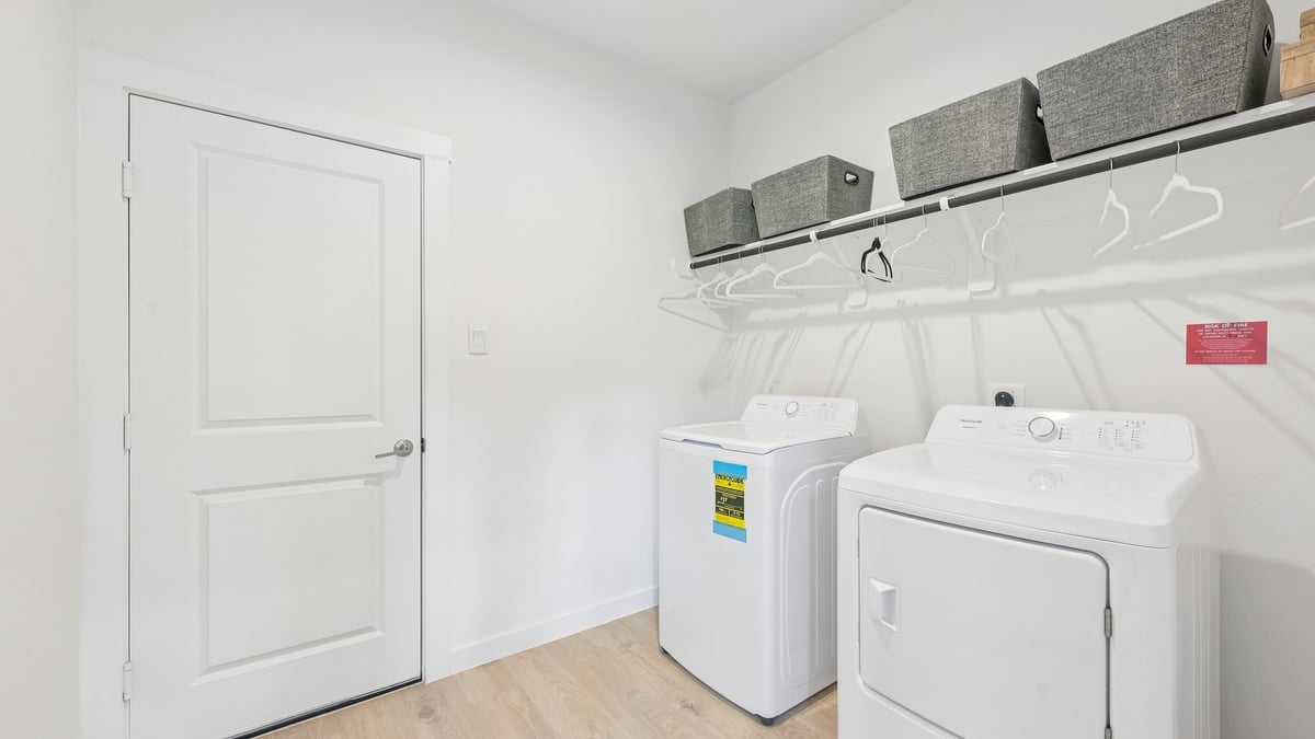 *Images and 3D tour are for illustration only and options may vary from home as built.
